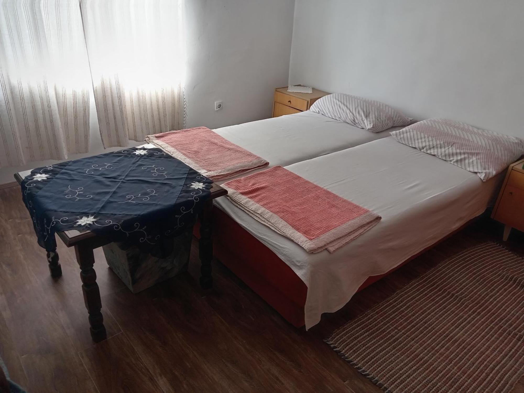 Gasthaus "Poetsko Cose" Nikole Tesle 86 Morović Exterior foto